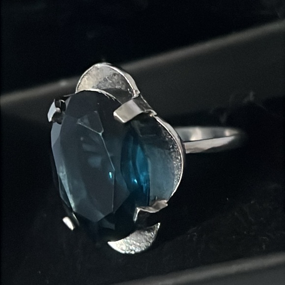 Vintage Art Deco Sterling Silver Blue Sapphire Gemstone Floral Ring - Picture 7 of 16